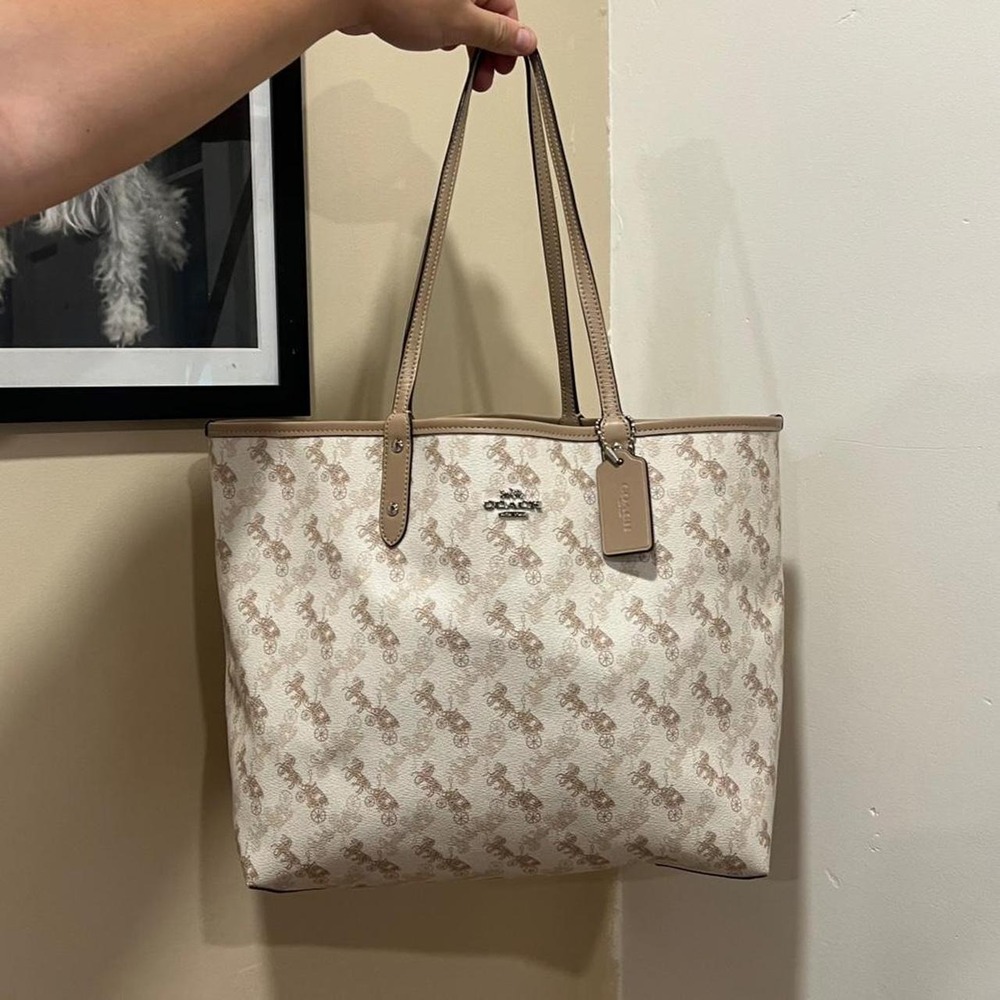 Y2K 2000s All Over Carriage Print Coach Reversible City Tote Shoulder Bag